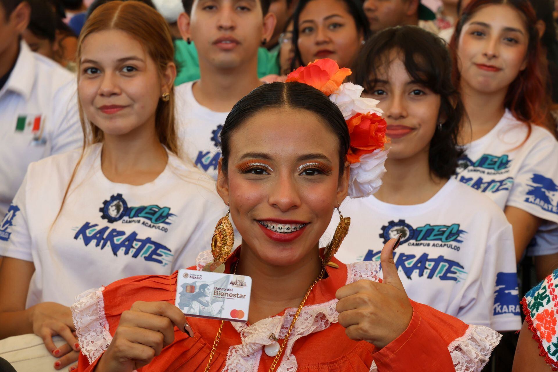 Jóvenes Construyendo el Futuro abre registro 2025 en octubre con apoyo de 8 mil pesos