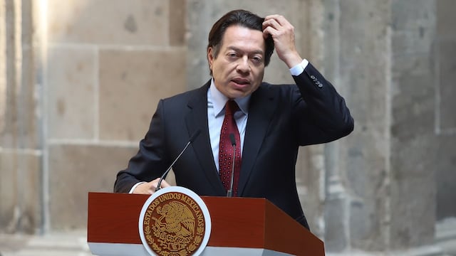 Mario Delgado, secretario de Educación Pública, anuncia fin de examen COMIPEMS.
