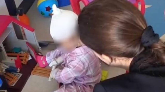 Niña Jazlyn recibe alta médica tras explosión en Iztapalapa