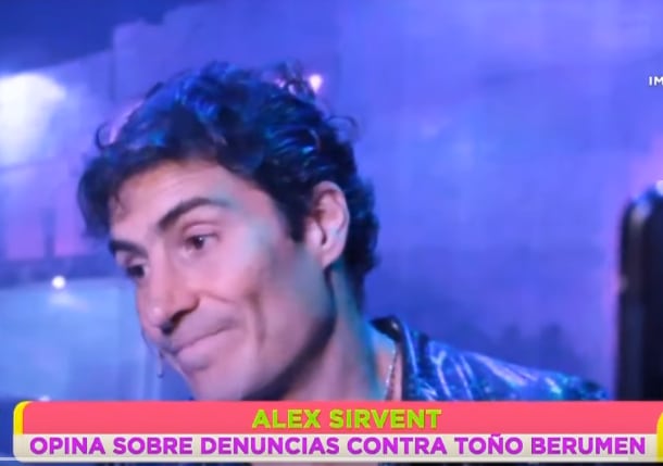 Alex Sirvent, cantante.