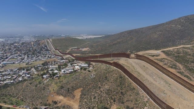 Esto hará México para defender a los migrantes de la Ley SB4