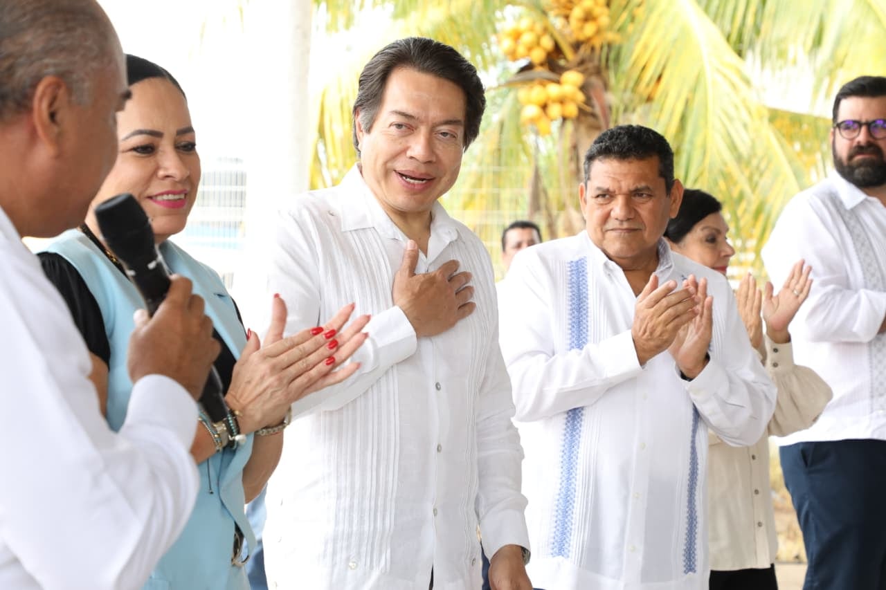 Javier May y Mario Delgado realizaron supervisión de la construcción de la Escuela Primaria "Lic. Tomas Garrido Canabal".