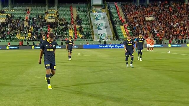 Fenerbahce abandonando