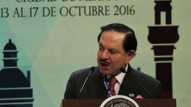 Juan Francisco Ealy Ortiz, dueño de El Universal que viajó a la boda de Santiago Nieto y Carla Humphrey