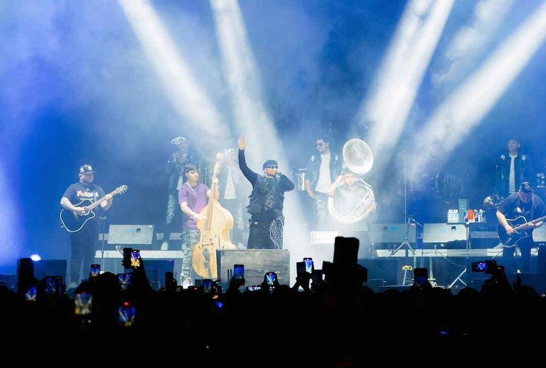 Fuerza Regida se vuelve lo más aplaudido del cierre del AXE Ceremonia