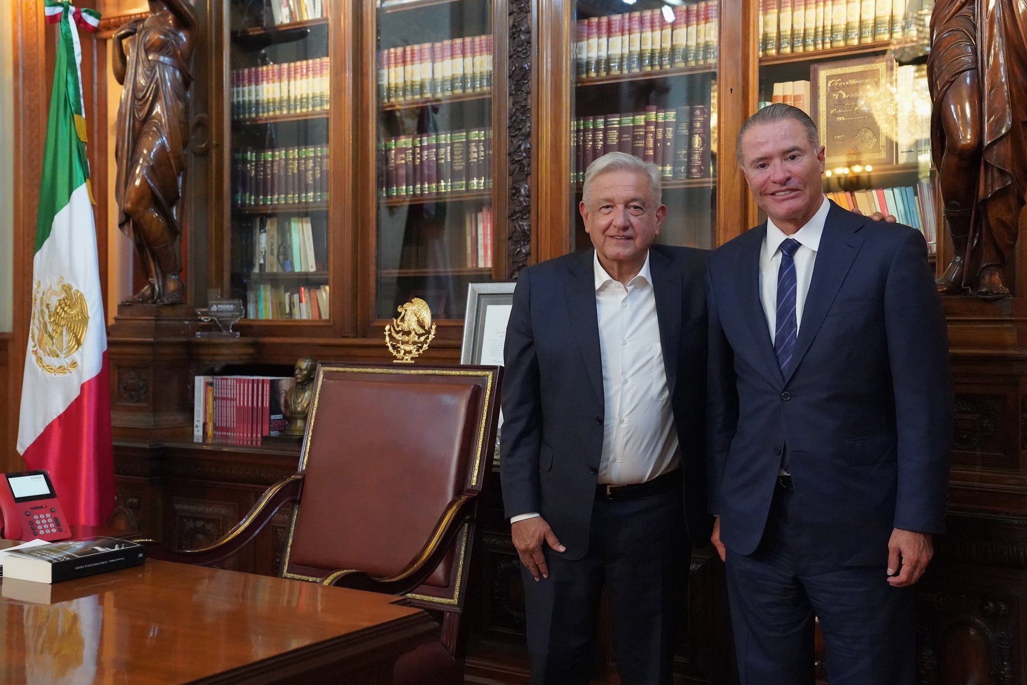 AMLO y Quirino Ordaz Coppel