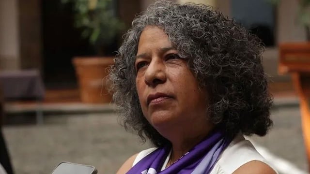 Candelaria Ochoa enfrenta denuncia por posible peculado.