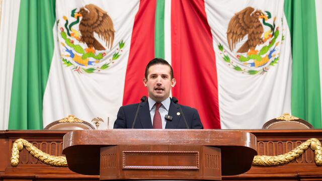 Pedro Haces impulsa atención visual a menores de edad