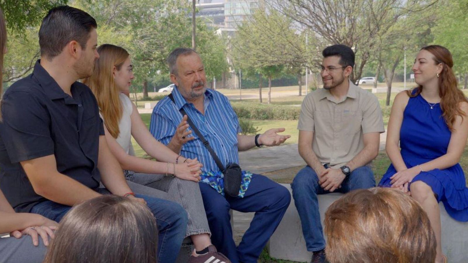 Mauricio Fernández invita a analizar perfiles de candidatos en San Pedro Garza García: “¿Quién tiene los contactos?”