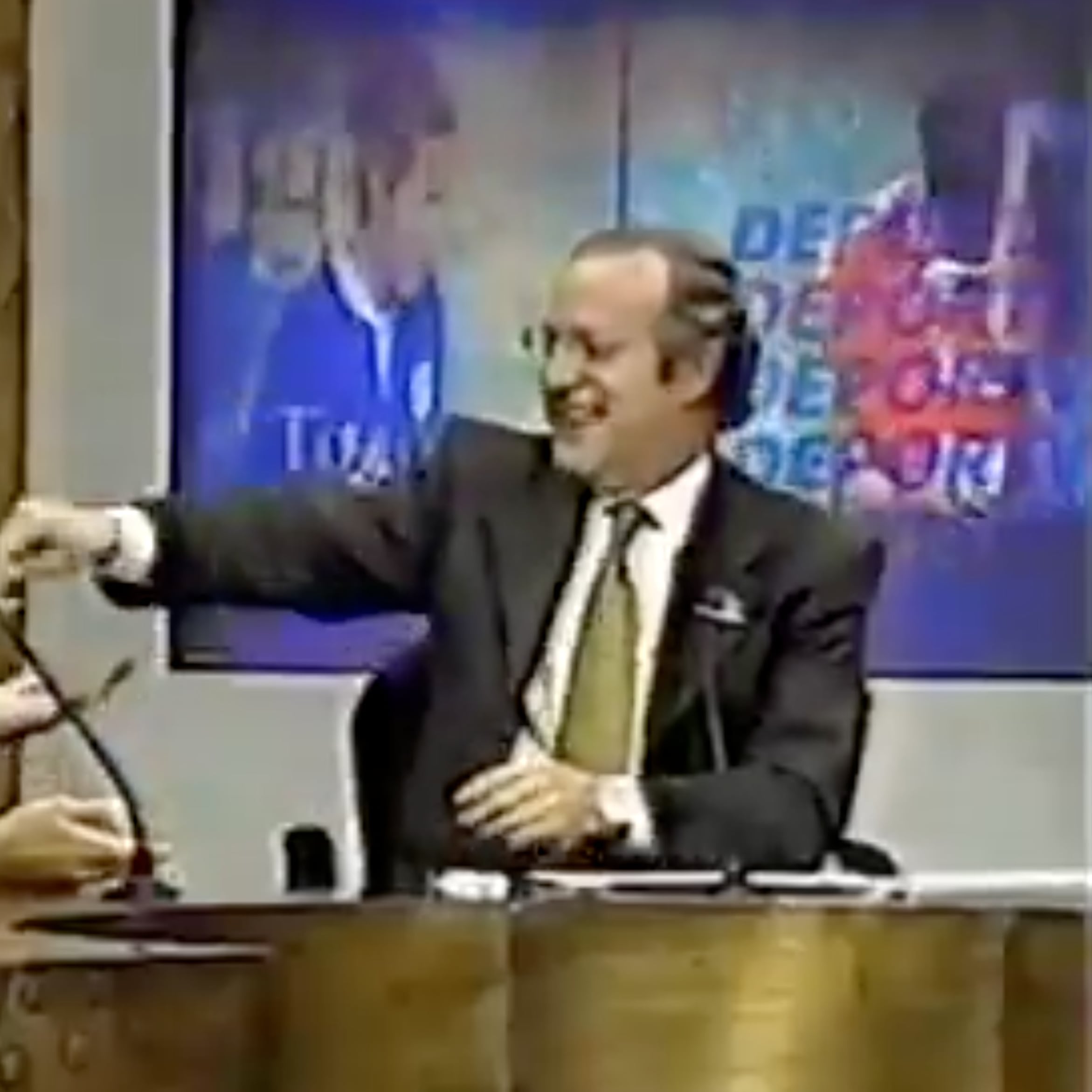 El día que José Ramón Fernández presumió su consumo de drogas en pleno programa de TV Azteca