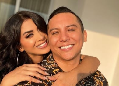 Kimberly Flores y Edwin Luna