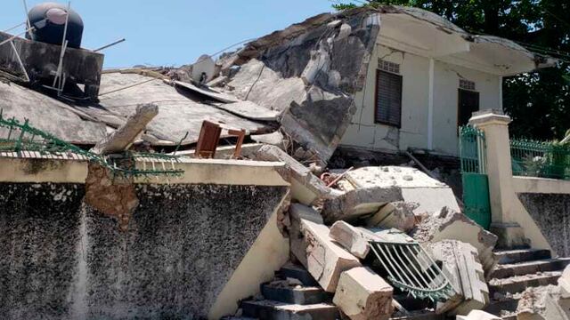 Daños del sismo en Haití
