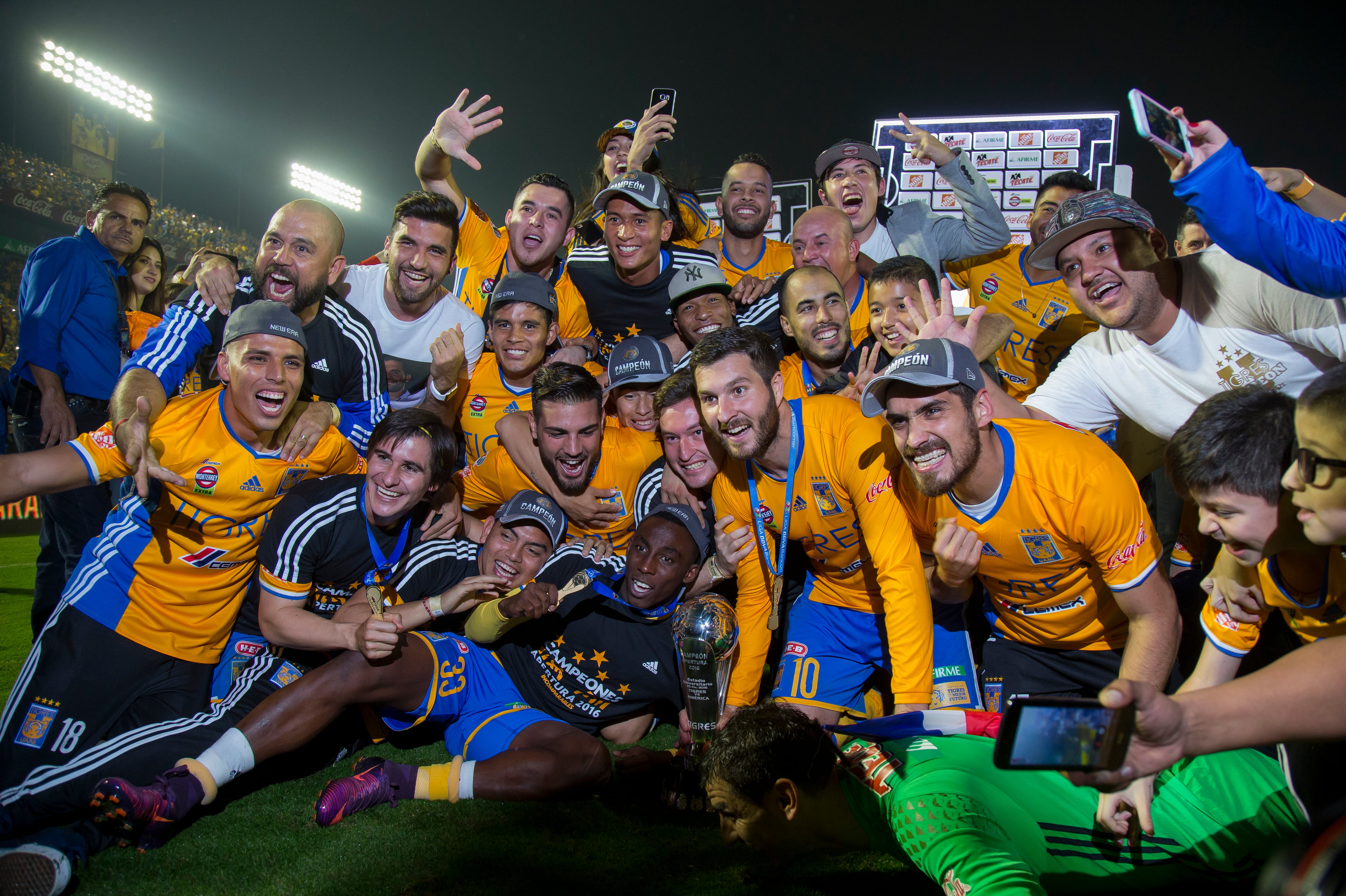 Tigres Campeón Ap16