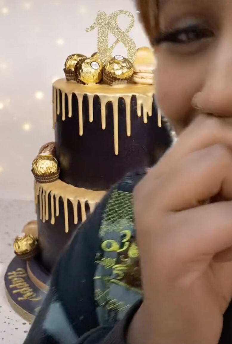 Pastel de cumpleaños que pidió