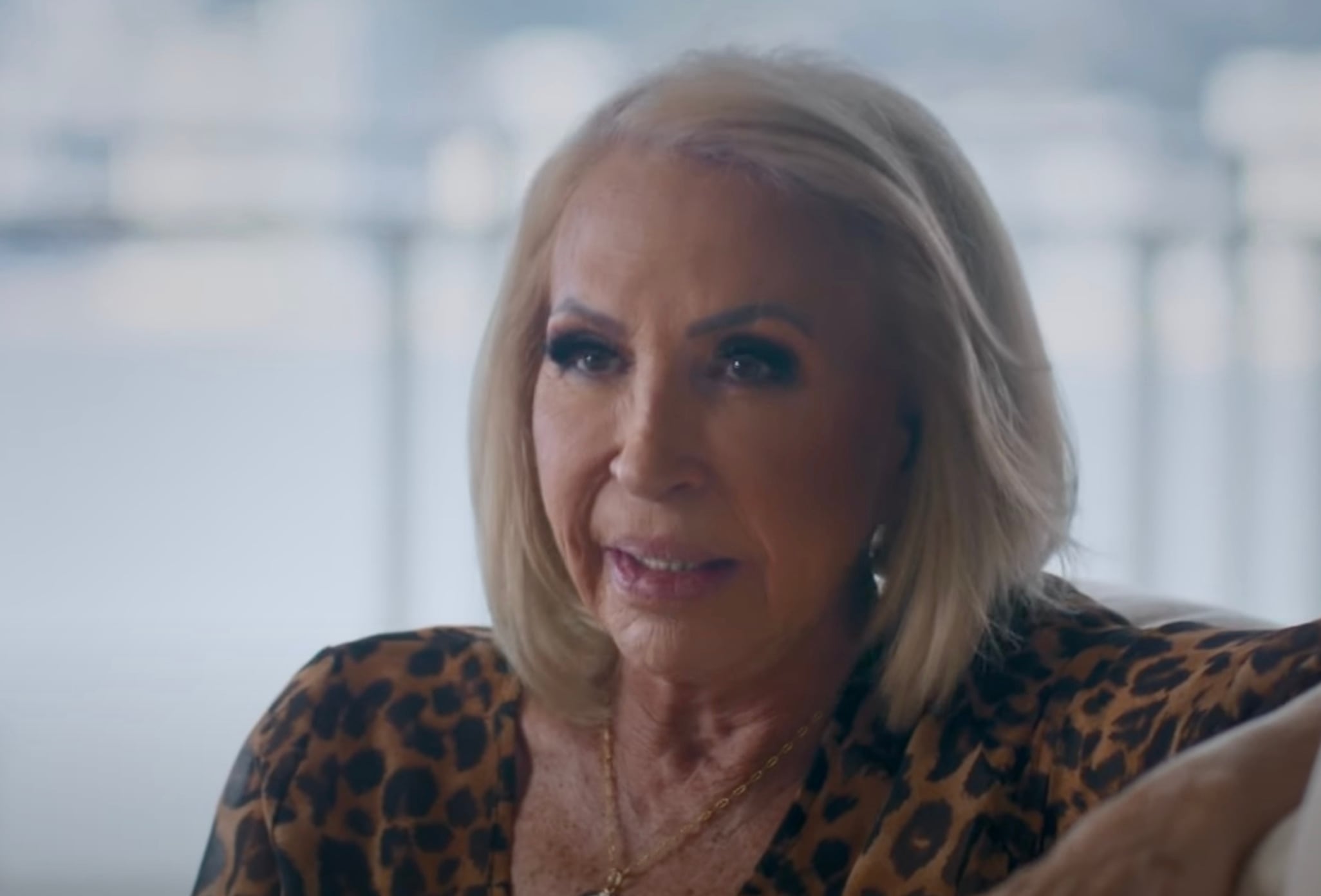 Laura Bozzo en su documental en ViX