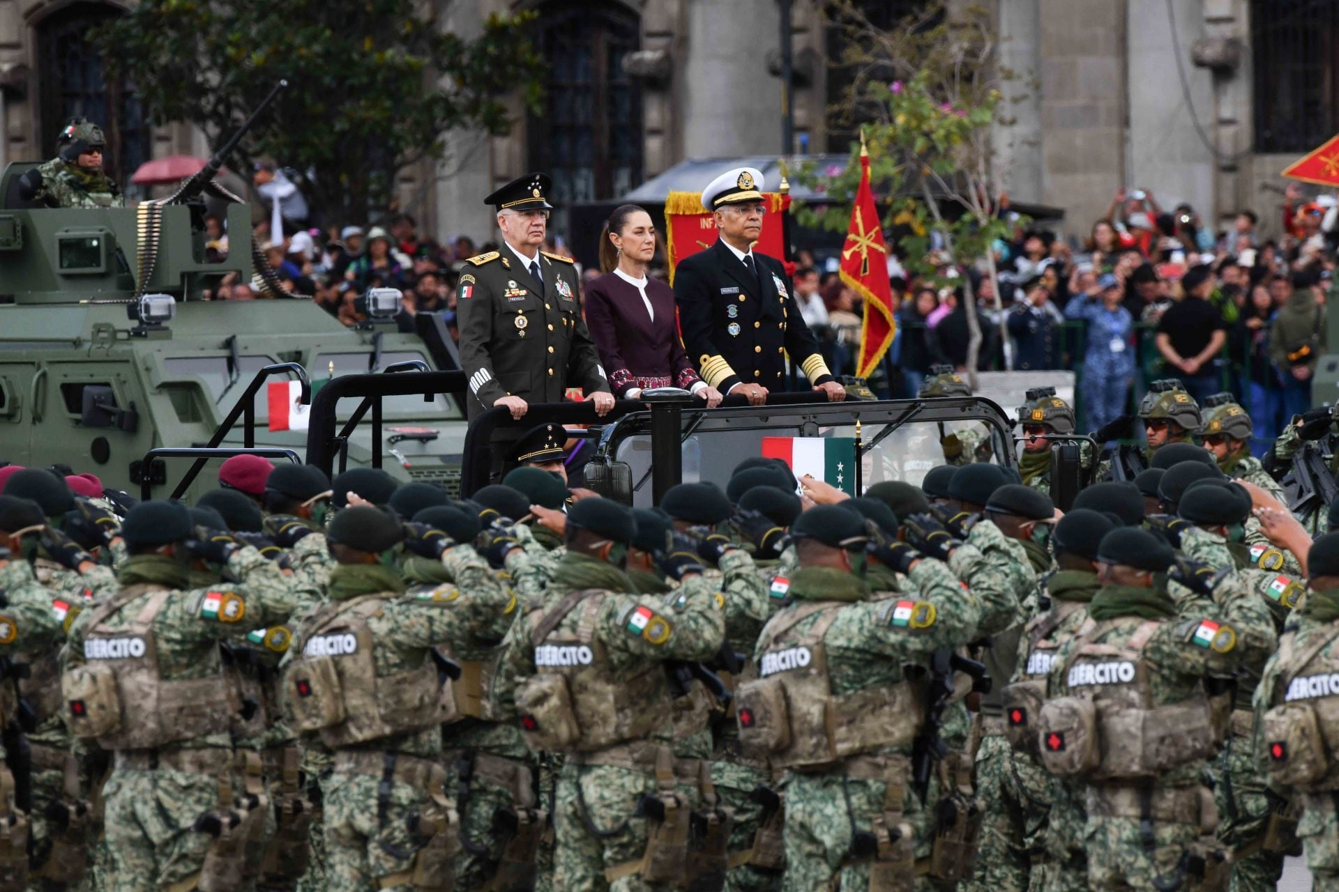 Desfile Militar en México