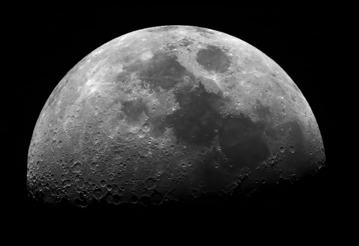 Luna