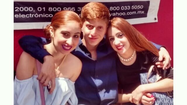 Octavio Ocaña y sus hermanas Ana y Bertha Ocaña.