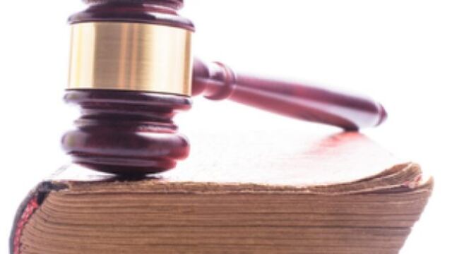 Y en algunos órganos reguladores, los regulados tienen sus tentáculos metidos.