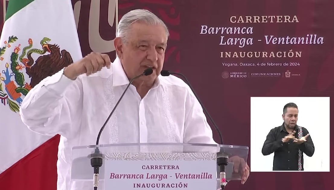 AMLO en Oaxaca: Inauguran la carretera Barranca Larga-Ventanilla ¿aún sin terminar?