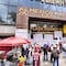 ¿Qué pasó en Plaza Izazaga 89? La clausuraron por vender artículos irregulares