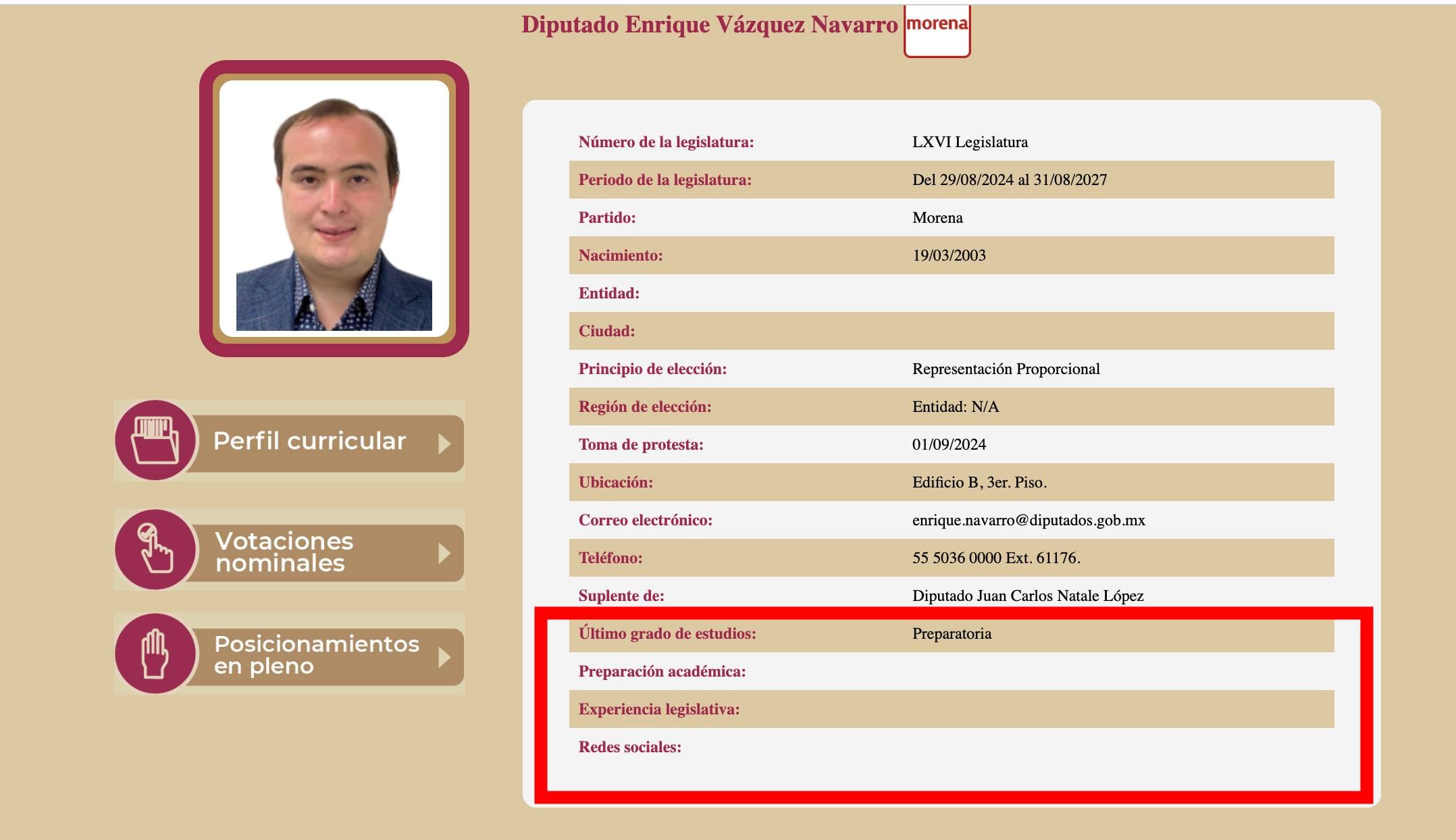 ¿Qué estudió Enrique Vázquez Navarro?