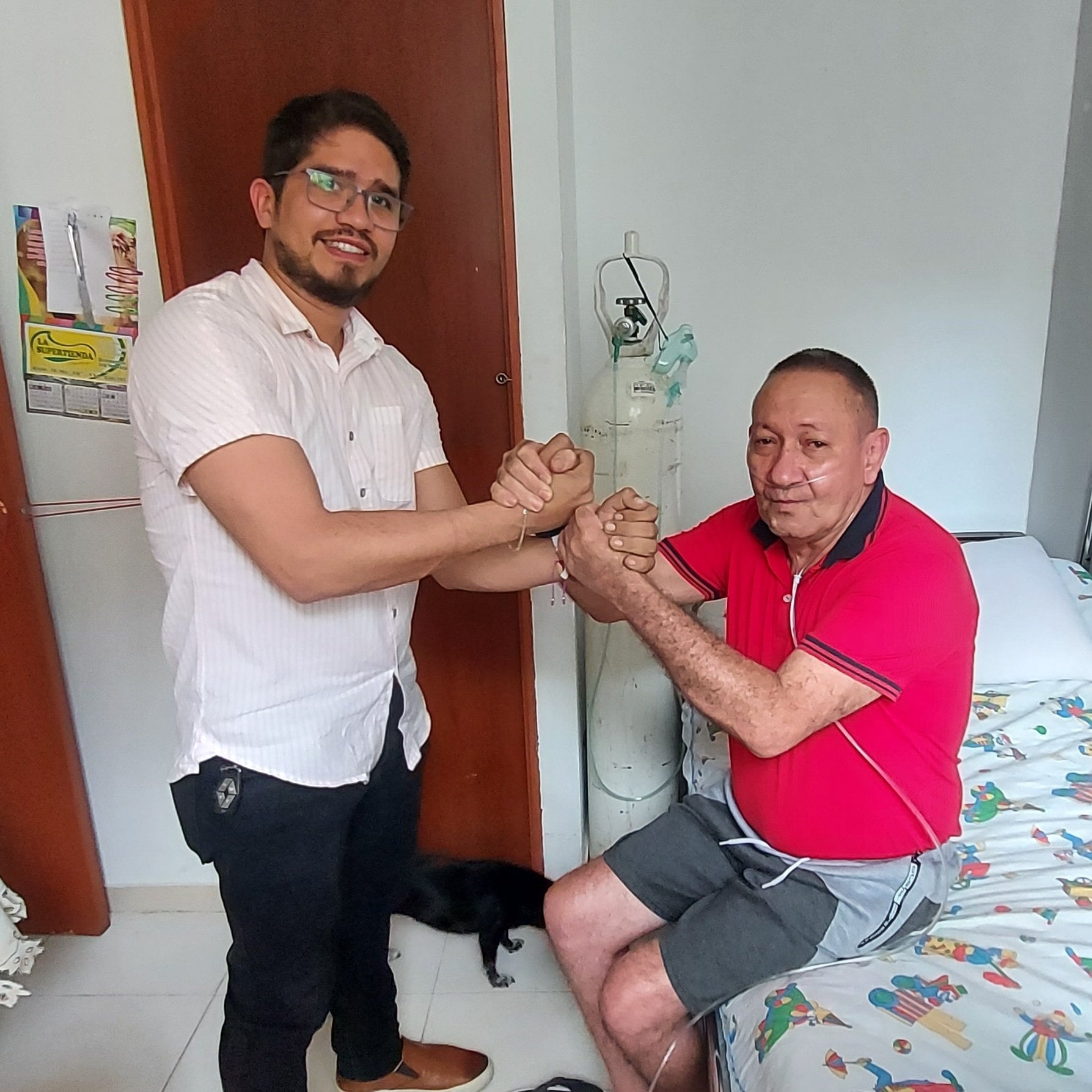 Víctor Escobar y su abogado