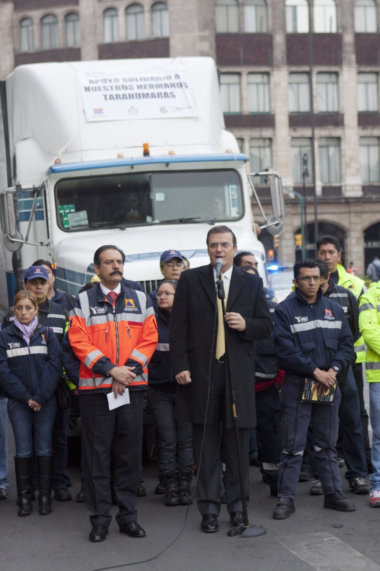 Elías Miguel Moreno Brizuela, Marcelo Ebrard