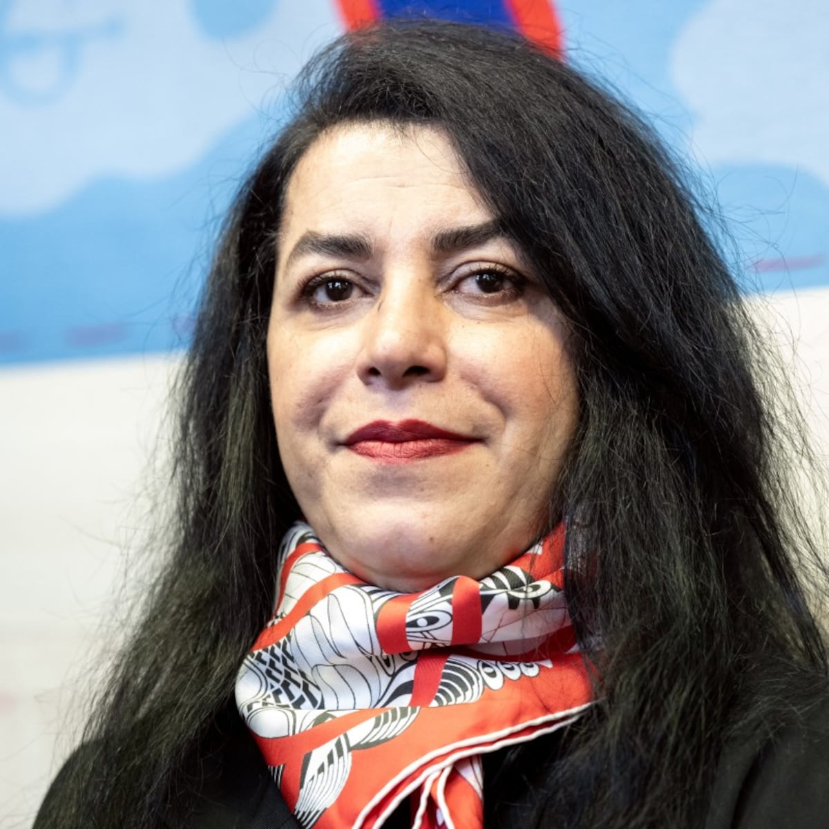 ¿Quién fue Marjane Satrapi? Historietista, cineasta y escritora iraní