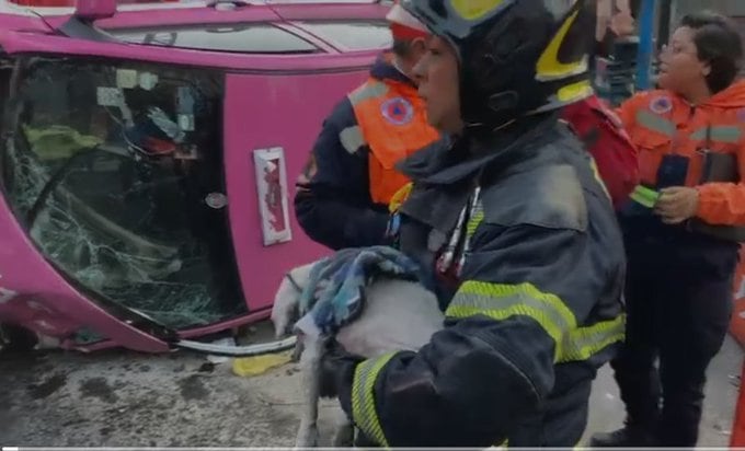 Taxista de CDMX muere en accidente en San Antonio Abad