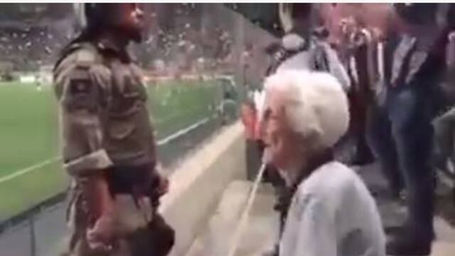 Anna Candida, la hincha más longeva