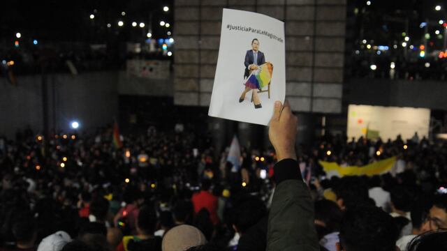 Marcha de la Estela de Luz al Zócalo por muerte de magistrade Jesús Ociel Baena Saucedo