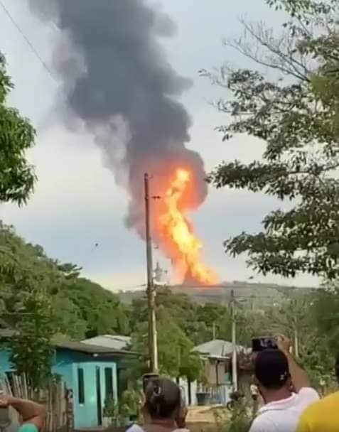 Erupción de volcán en Colombia