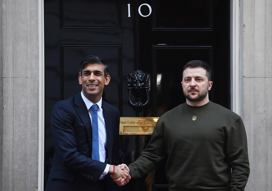 Volodímir Zelenski viaja a Reino Unido