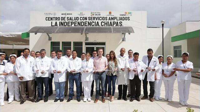 Manuel Velasco Coello resaltó que un objetivo de su gobierno es mejorar de manera integral la atención médica que se brinda a la población. 