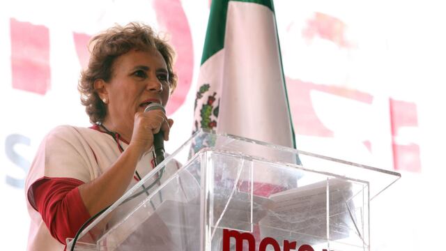 Lo que le critican a doña Bertha, es el parentesco con la secretaria del Trabajo, Luisa María Alcalde Luján, su hija, y con el súper abogado Arturo Alcalde Justiniani, a quien lo vieron muy activo en las huelgas de la frontera norte del país y además dan por hecho que es asesor de Carlos Romero Deschamps.