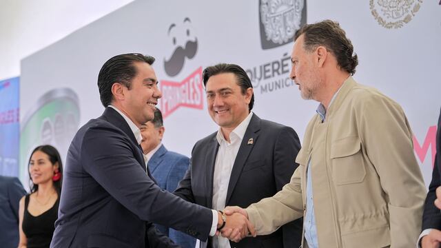 Felifer Macías y Mauricio Kuri inauguran planta Pringles de Kellanova