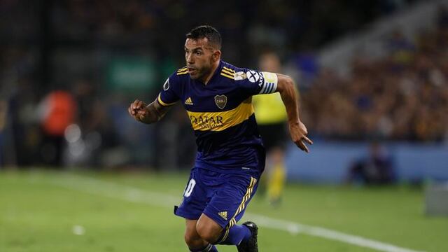 Tevez en un partido de Boca