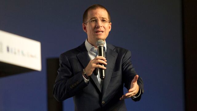 Ricardo Anaya. Demanda a Meade.