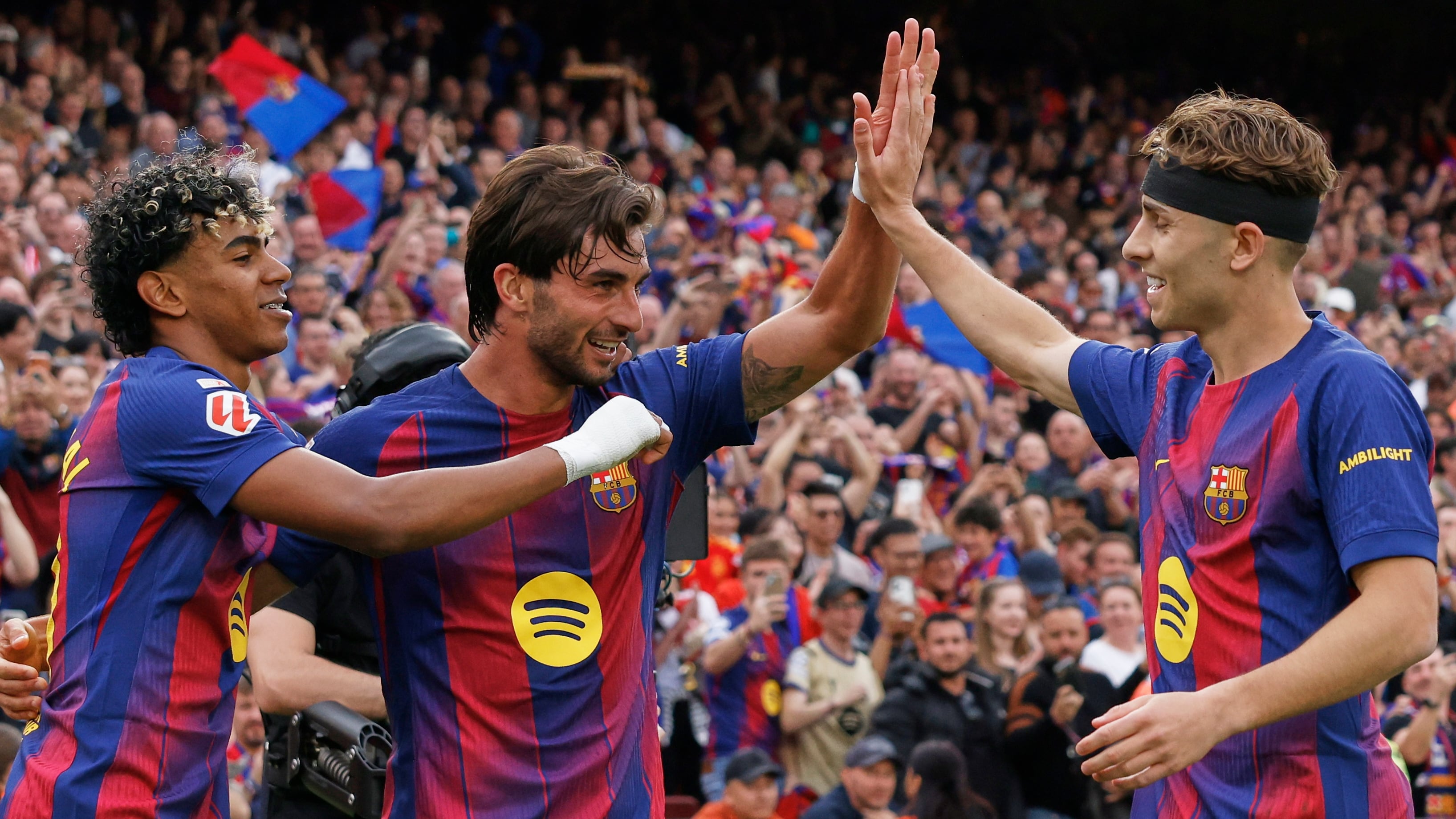 FC Barcelona gana y amplía ventaja por el título de LaLiga