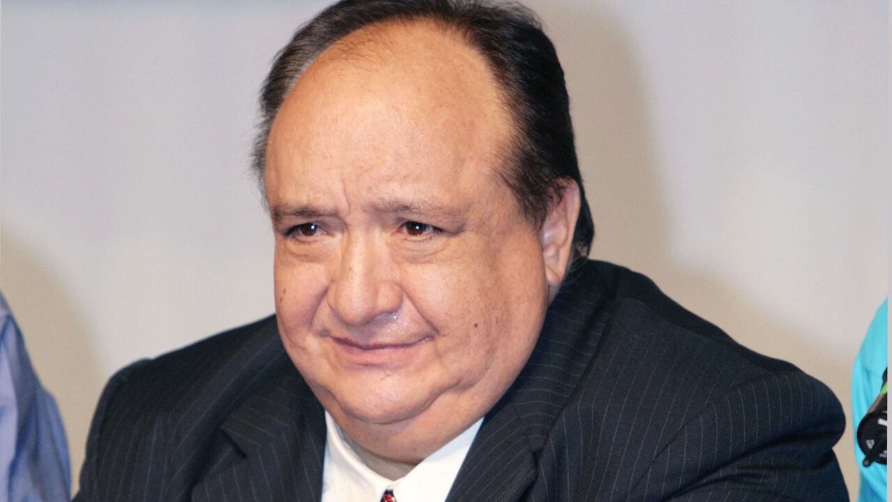 Luis de Alba: Hospital de Monterrey niega haber cobrado más de 300 mil pesos