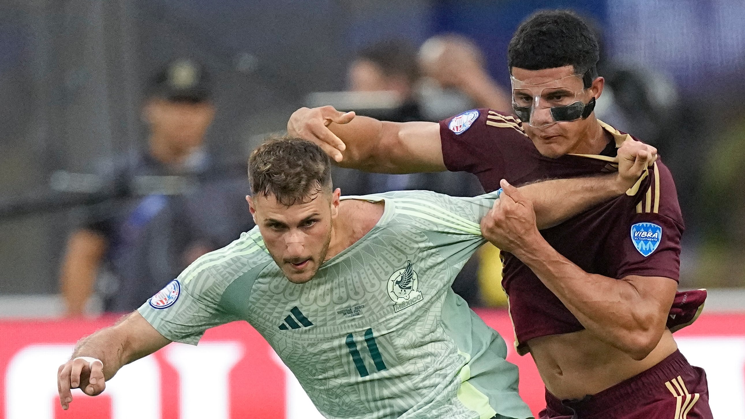 Santiago Giménez con la Selección Mexicana en la Copa América.