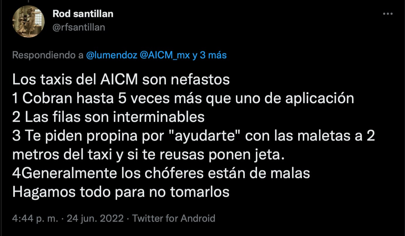 Usuarios se quejan del servicio de taxis del AICM, denuncian altos precios y mucho tiempo de espera