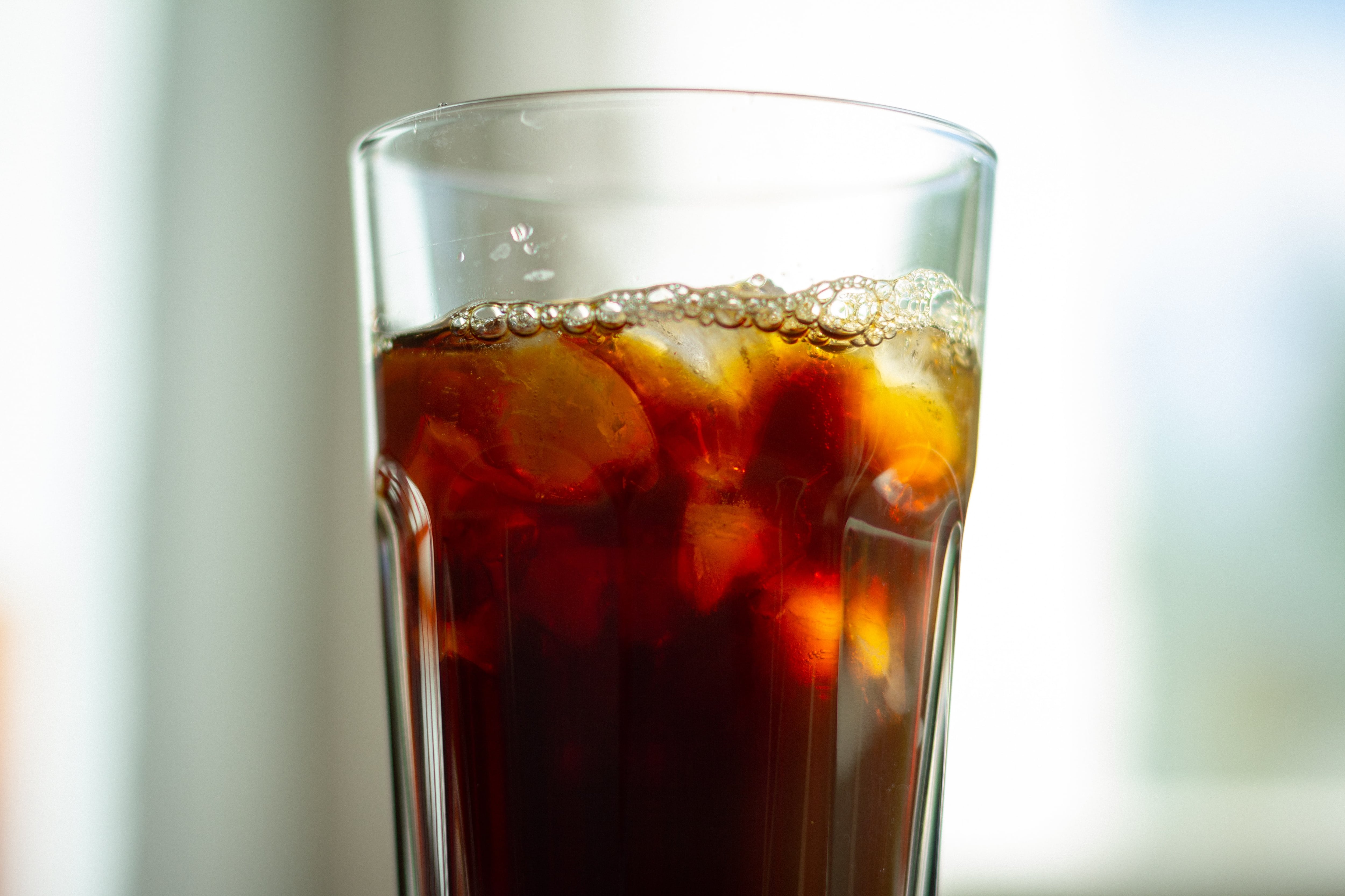 Vaso con refresco de cola