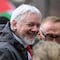 Julian Assange reaparece para liderar “Marcha por la Humanidad” en Australia en apoyo a Palestina