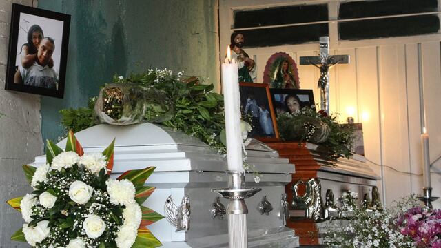 Velorio de Paola y Dylan, víctimas del desgaje en el Cerro del Chiquihuite