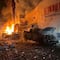 Coche bomba explota frente a comandancia en Zacatecas; hay 10 heridos