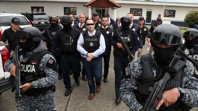 Traslado de Roberto Borge a México. Contraste.