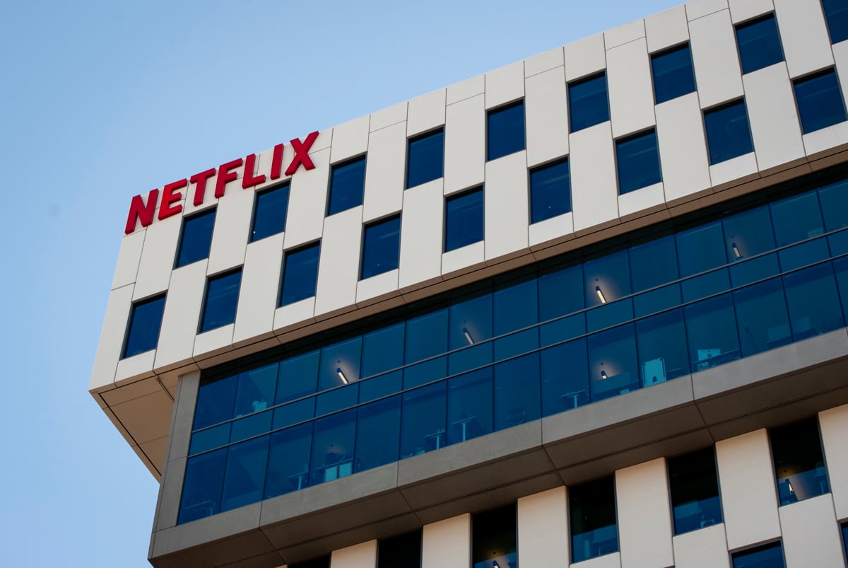 Netflix despide a 150 empleados tras caída de suscriptores