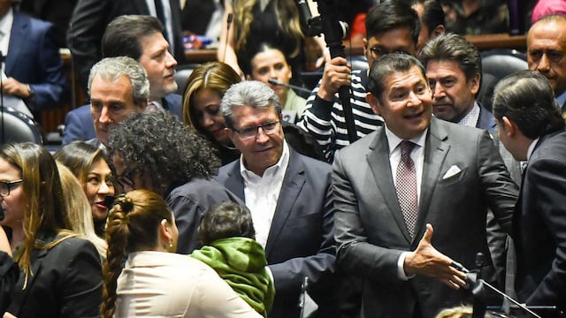 Ricardo Monreal, diputado y coordinador de Morena; José Chedraui, alcalde de Puebla, y Alejandro Armenta, gobernador de Puebla